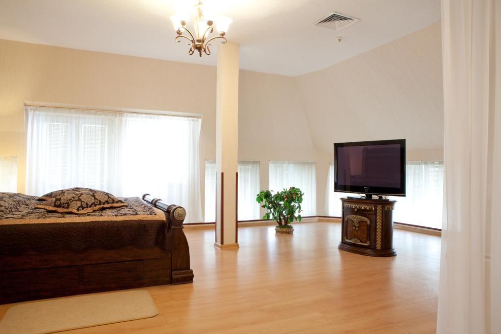 Hotel Complex Verhovina Kiev Bilik gambar