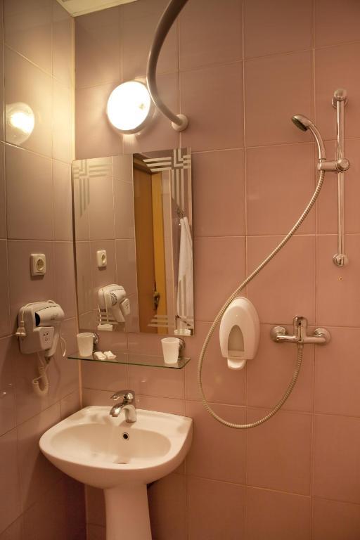 Hotel Complex Verhovina Kiev Bilik gambar